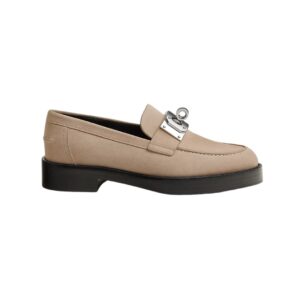 Hermès Paris moccasins in camel beige leather with 2.5 cm heel