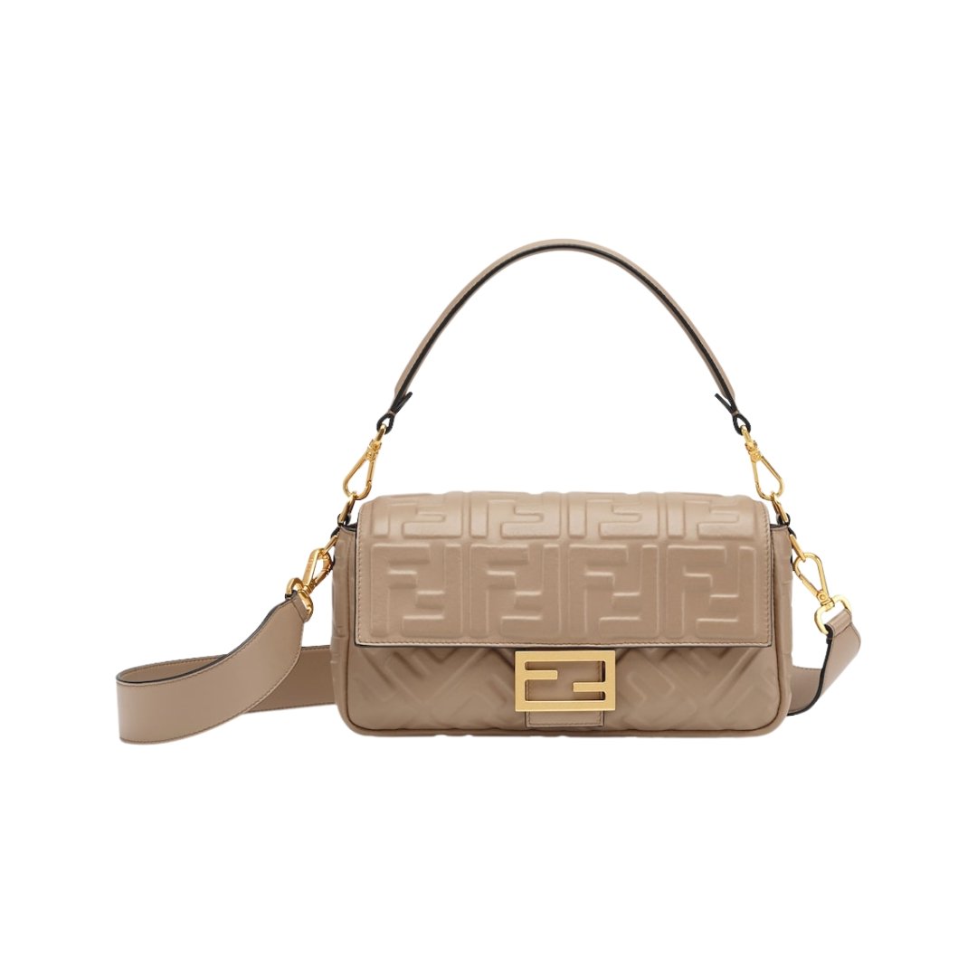 Fendi Baguette bag in taupe nappa leather 19 cm