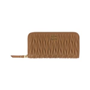 Fendi large quilted wallet in nappa leather 9.5 cm