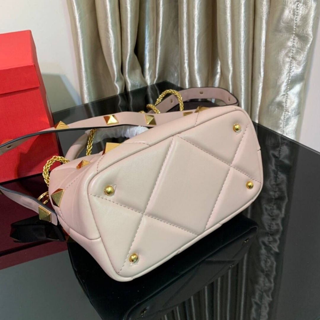 Valentino Roman Stud Bag in Pink Leather 17 cm - Image 5