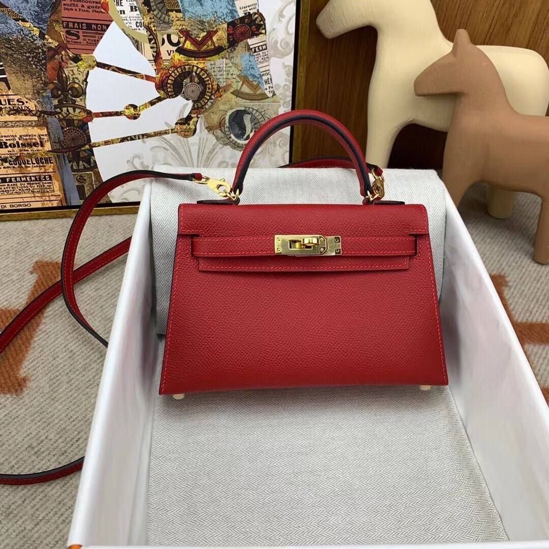 Hermès Kelly 20 Bag in Red Epsom Leather - Image 2