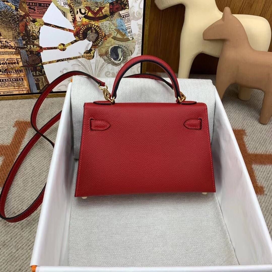 Hermès Kelly 20 Bag in Red Epsom Leather - Image 3
