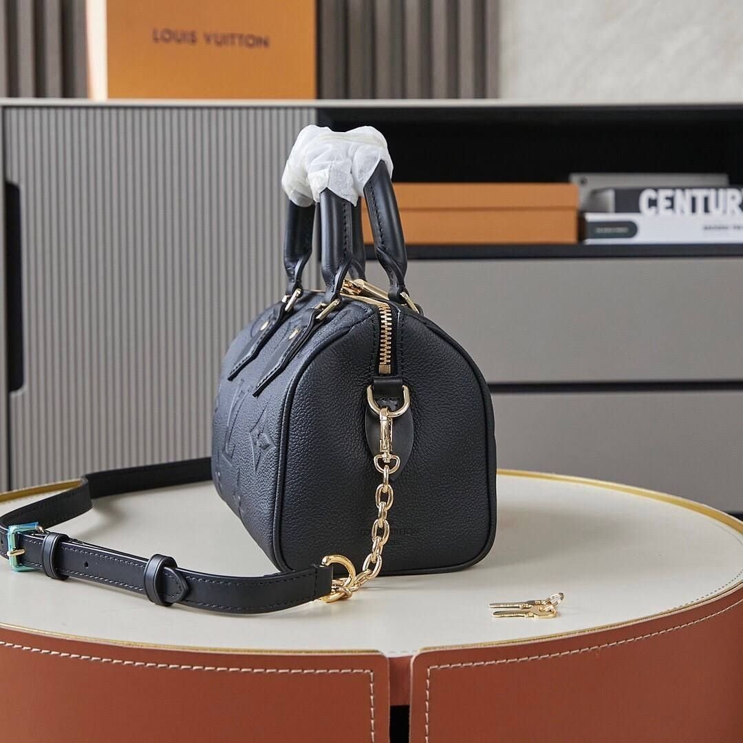 Louis Vuitton Speedy Bandoulière 20 Monogram Empreinte bag in black - Image 2