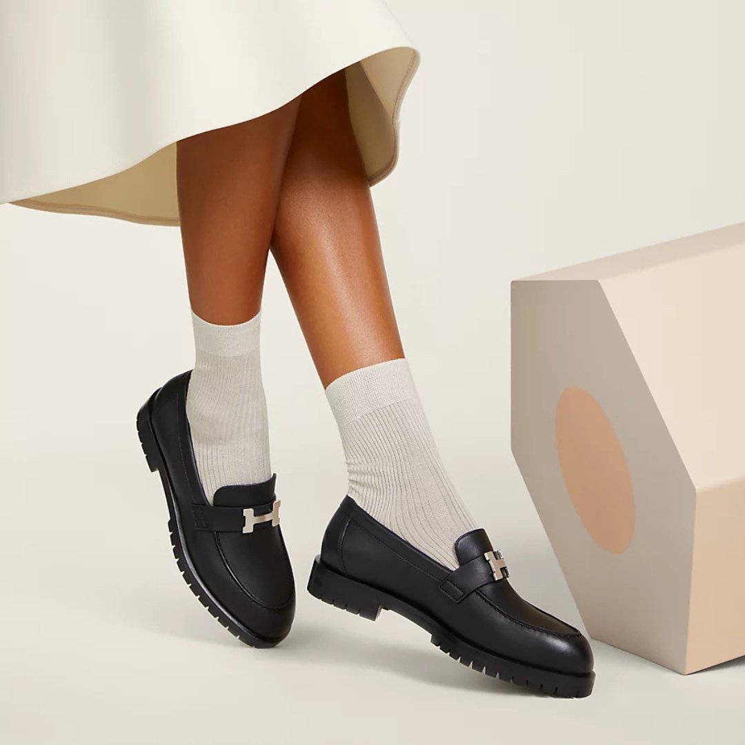 Hermès Faubourg black leather loafers with 2.5 cm heel - Image 2