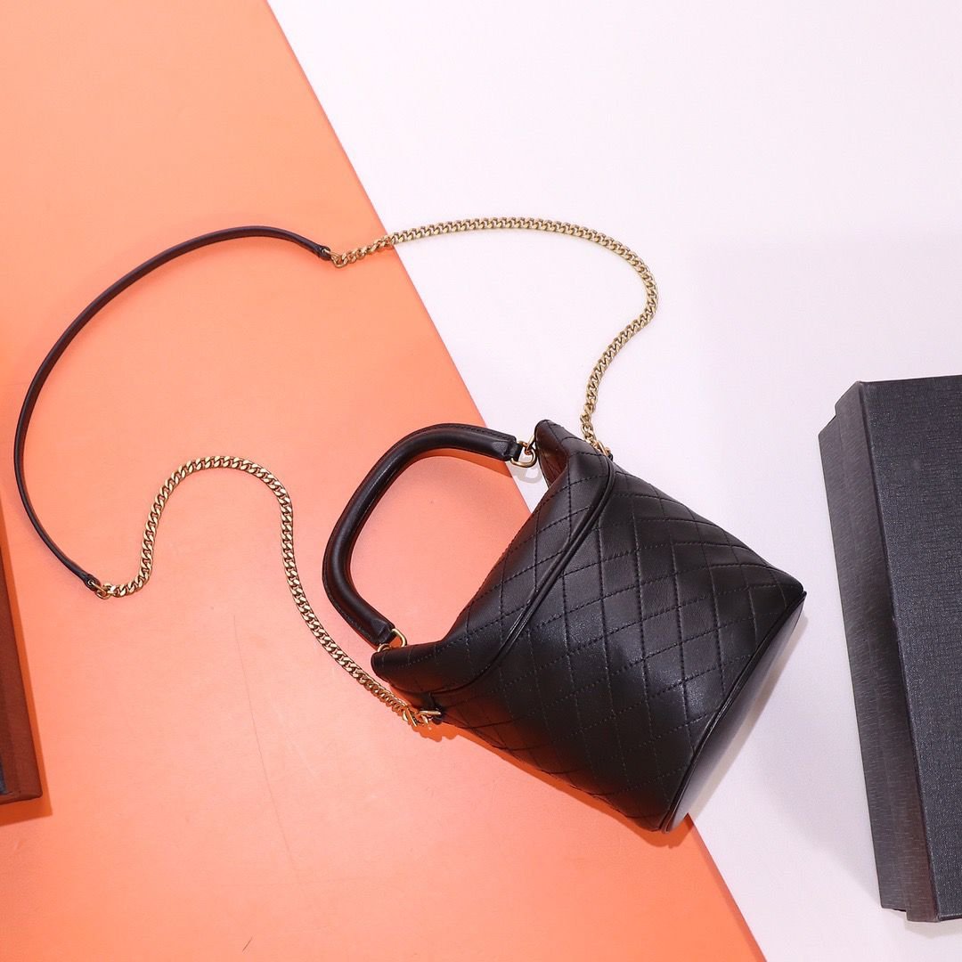 Saint Laurent Gaby Mini Bucket Bag in Black Quilted Leather 17cm - Image 3