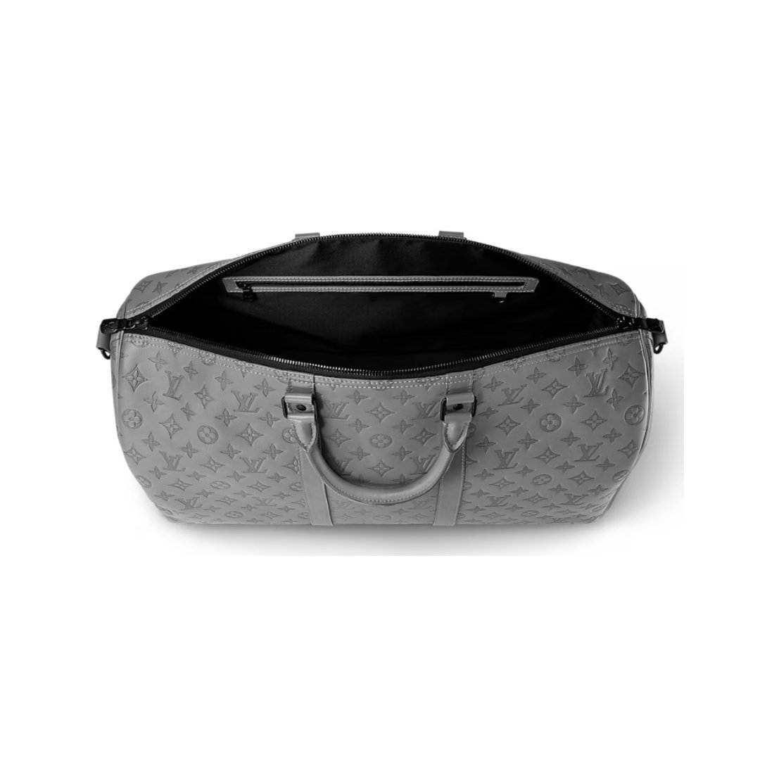 Louis Vuitton Keepall Bandoulière 50 bag in anthracite grey view 4