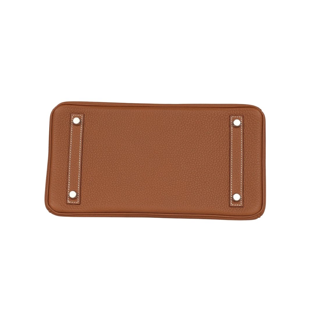 Hermès Birkin 30 bag in Gold Togo leather with palladium hardware view 3