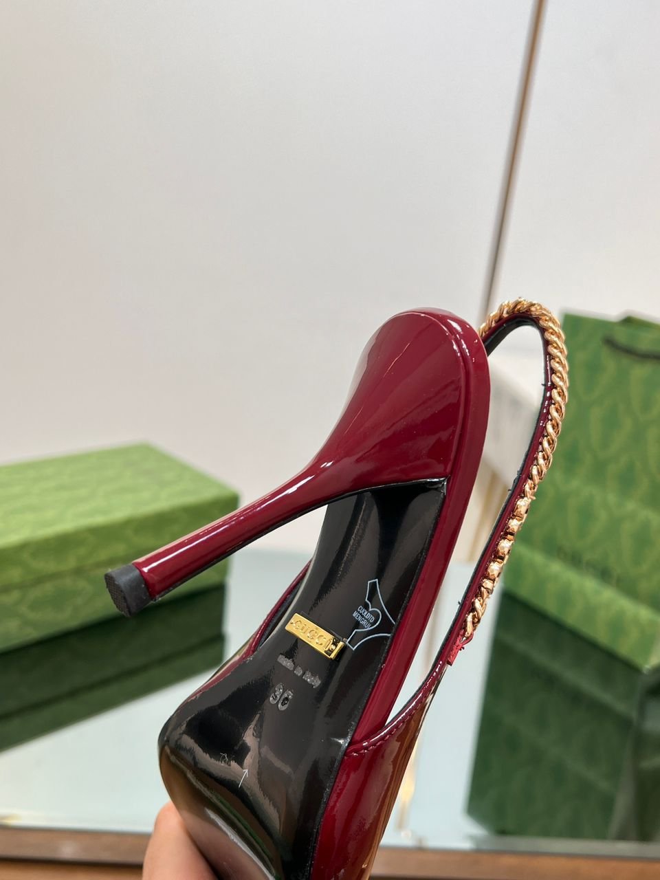 Saint Laurent Signoria slingback pump in burgundy patent leather 10.5 cm - Image 6