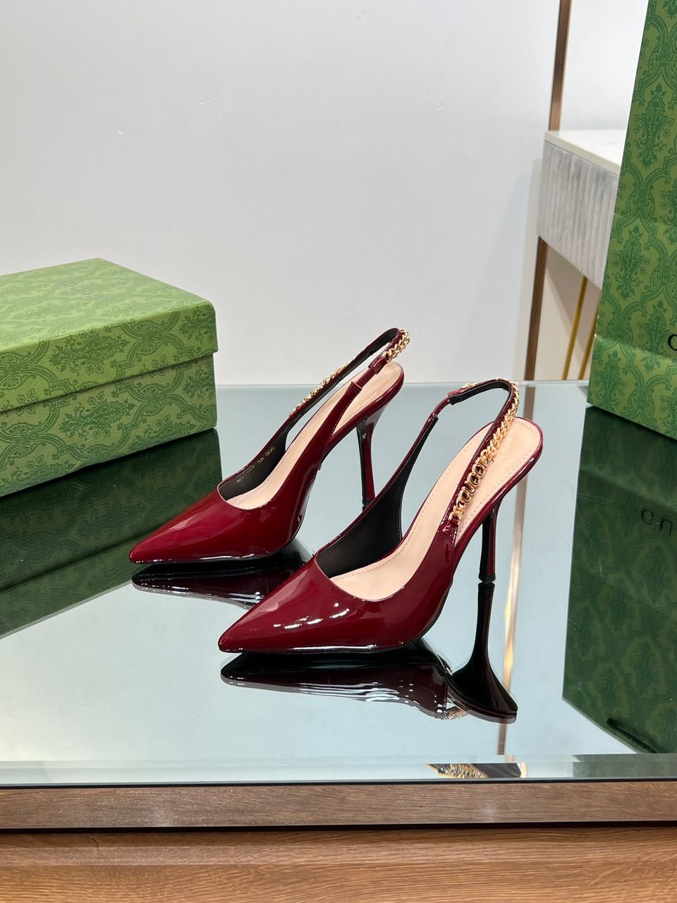 Saint Laurent Signoria slingback pump in burgundy patent leather 10.5 cm - Image 4