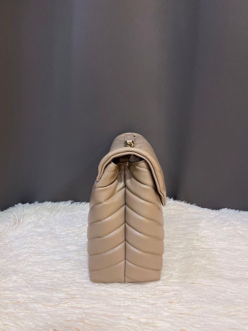 Saint Laurent LouLou Medium Beige Leather Bag, 32cm - Image 2