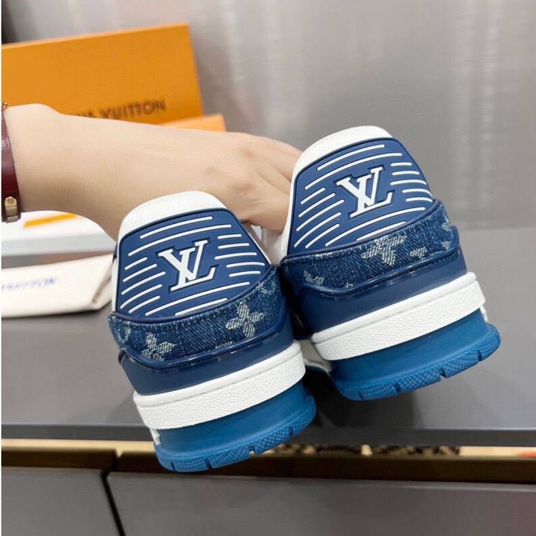 Louis Vuitton Trainer sneakers in blue denim and white leather - Image 5