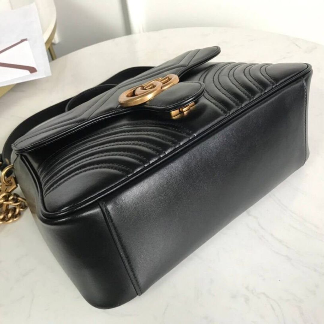 Gucci GG Marmont Top Handle Bag in Black Leather 26 cm - Image 4