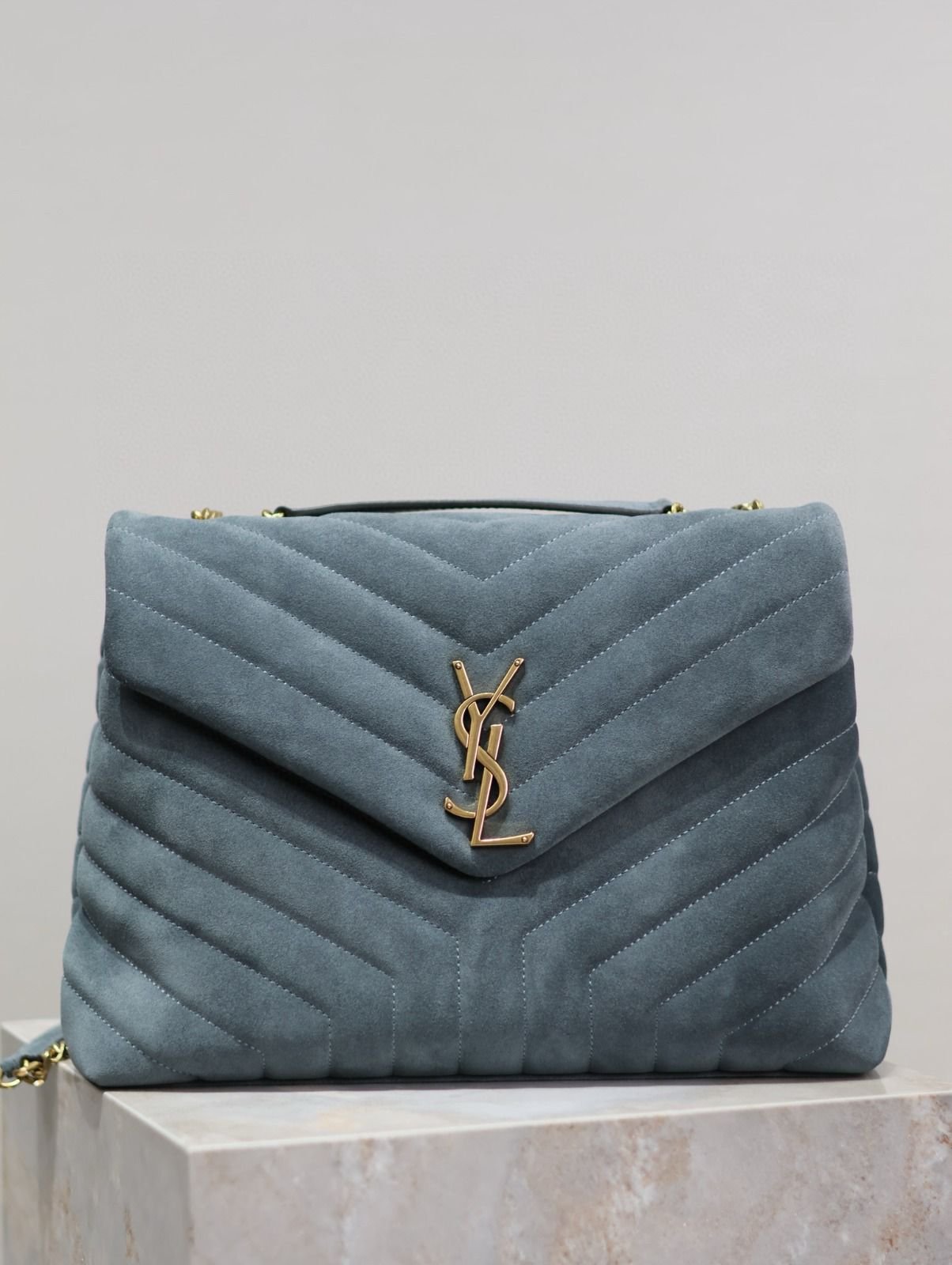 Saint Laurent Loulou Medium Bag in Powder Blue Velvet, 32 cm - Image 2