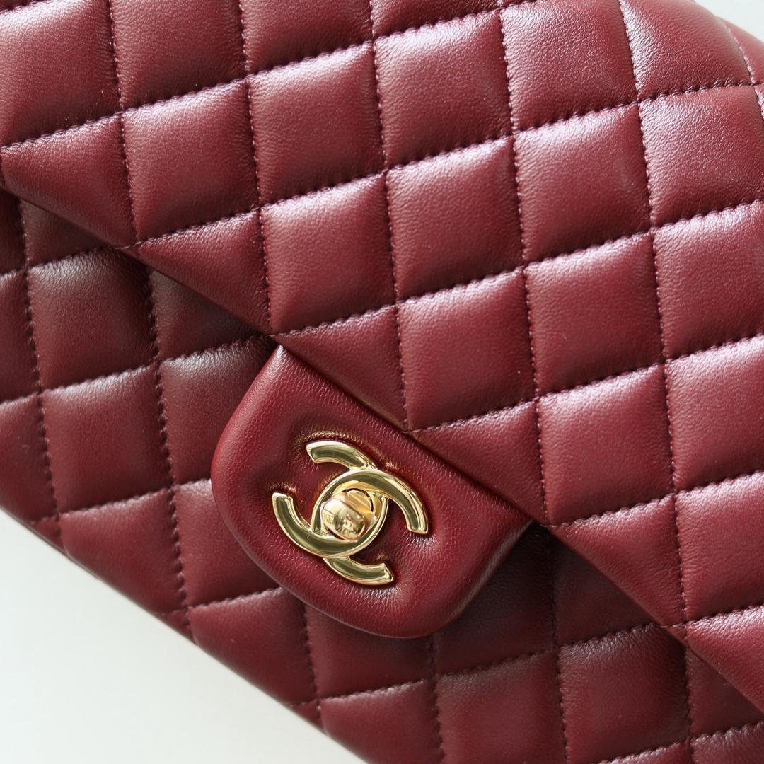 Chanel Classic Double Flap Medium bag in burgundy lambskin leather with gold hardware. - Image 4