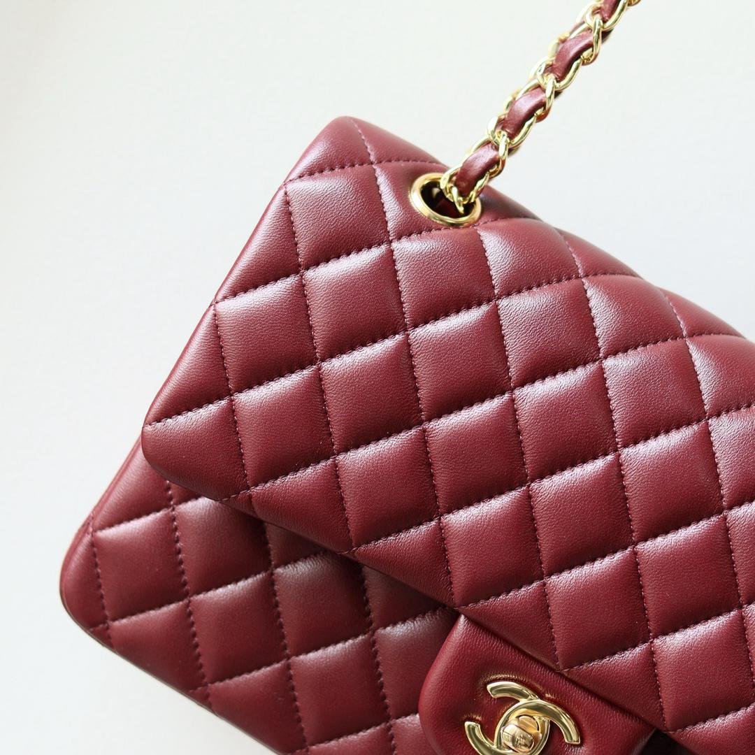 Chanel Classic Double Flap Medium bag in burgundy lambskin leather with gold hardware. - Image 2