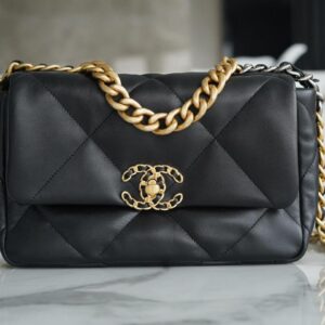 Chanel 19 bag in black leather with gold chain 30 cm