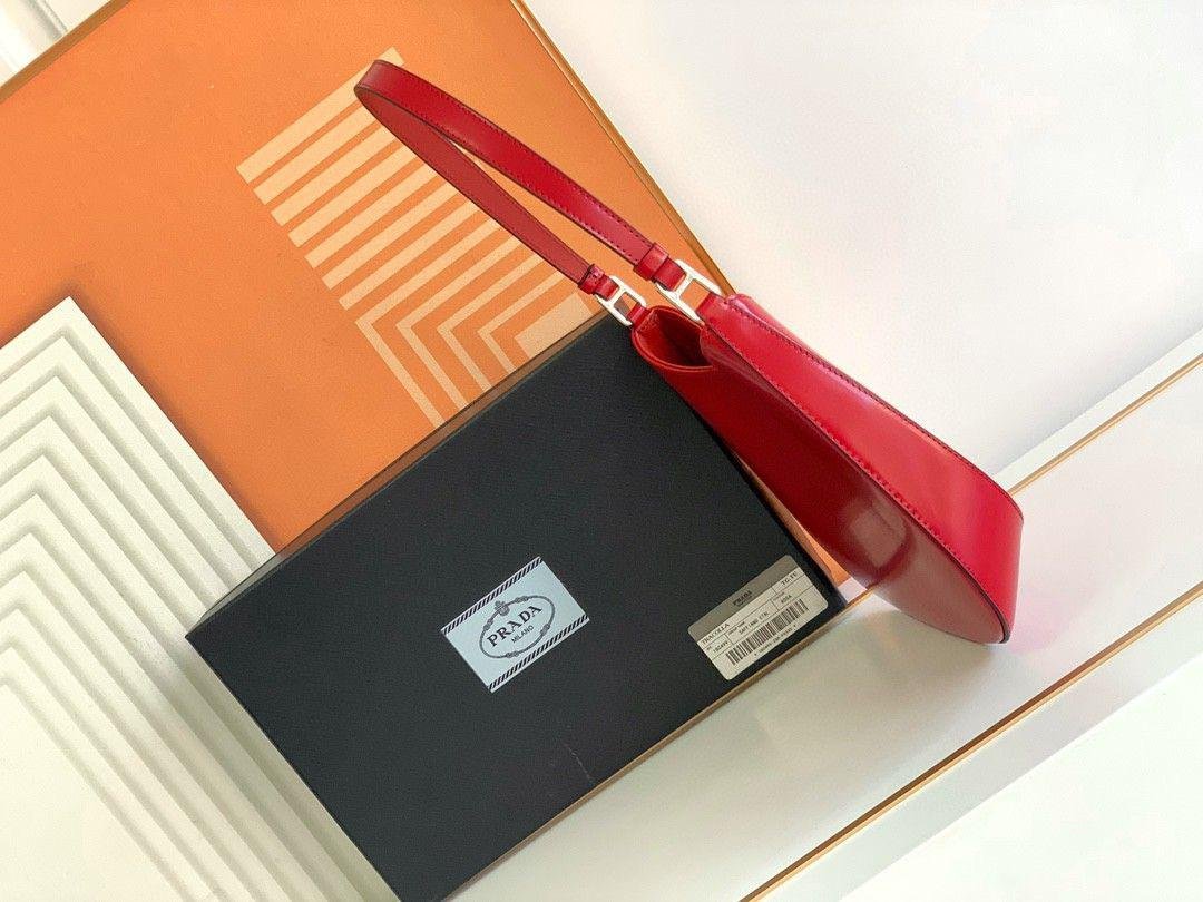 Prada Cleo bag in red patent leather 27 cm - Image 4