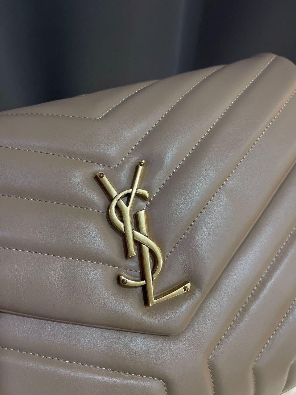 Saint Laurent LouLou Medium Beige Leather Bag, 32cm - Image 6