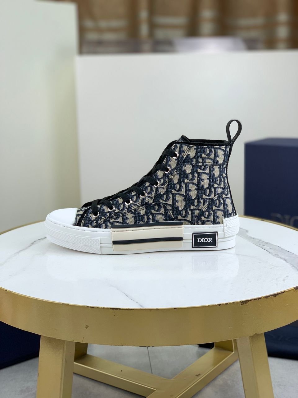 Dior Liga High-Top Sneakers in Blue Lace - Image 2
