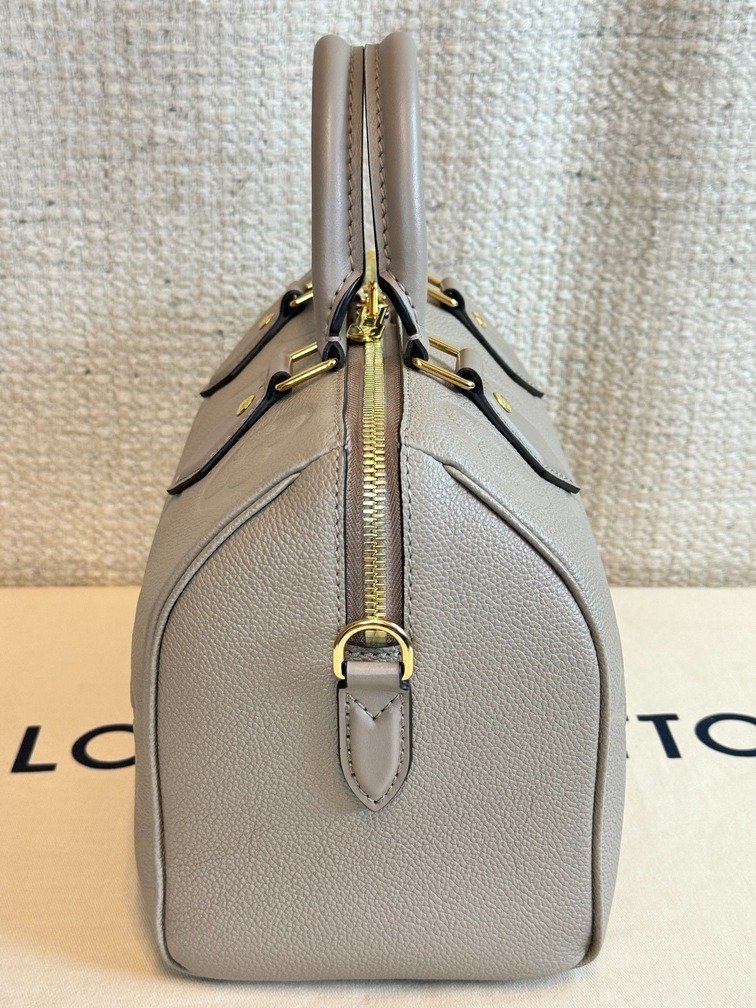 Louis Vuitton Speedy Bandoulière Monogram Empreinte bag beige 20 cm - Image 3
