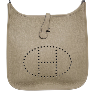 Hermès Evelyne III 29 bag in trench-colored Clémence leather